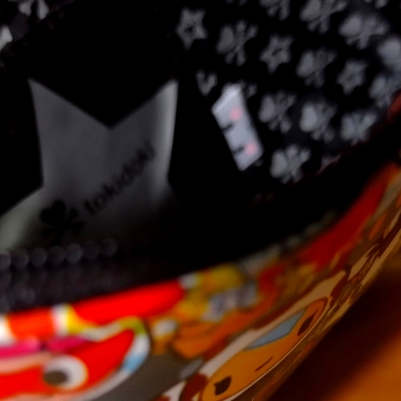 TOKIDOKI ☠️ Skull & Crossbones White Hardware Zippered Pouch NWT - Picture 3 of 8